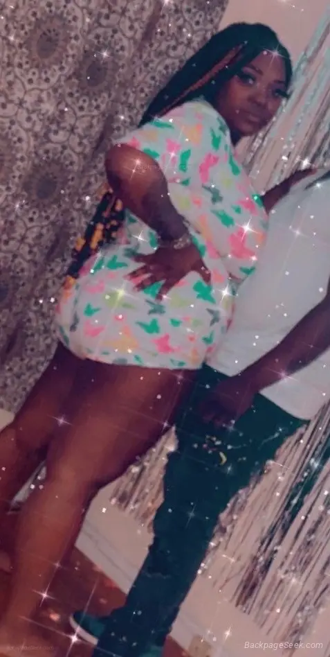 cum to me today and get treated like a king in Greensboro – Women Seeking Men photo 2