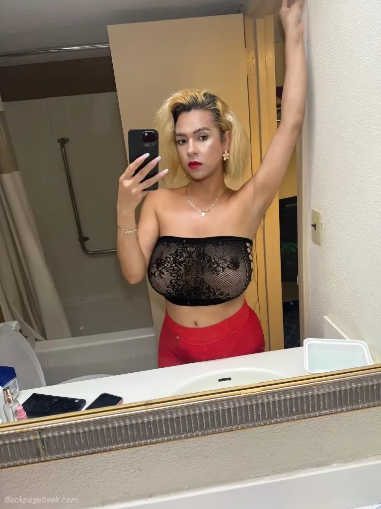 SEXI TS AVAILABLE ONLY FOR GENTLEMAN ONLY NOT CLOWNS OR STUP... in Hartford – Women Seeking Men photo 3