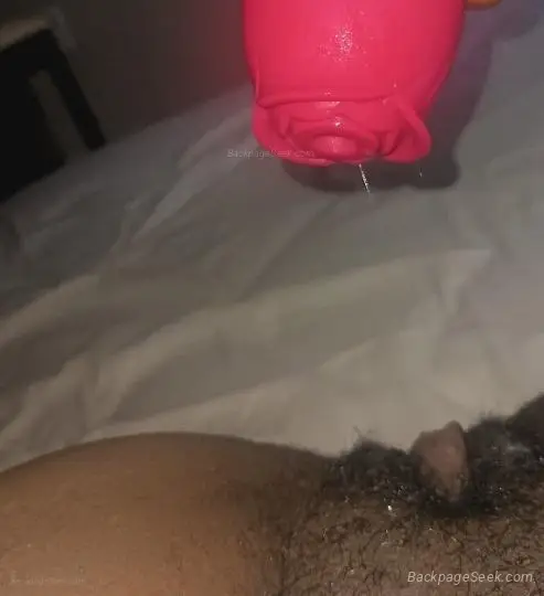 Big Banging Butt tight wet little pussy here to please in Hartford – Women Seeking Men photo 4