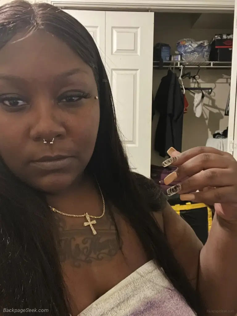 Feel Something like an hidden valley The Softest Place on Ea... in Houston – Women Seeking Men photo 4