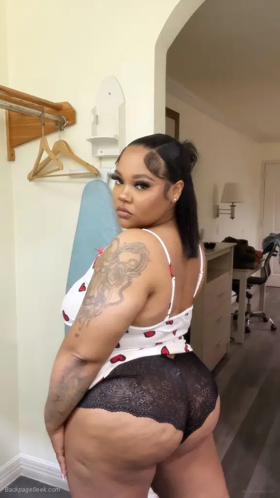 Cum HERE Daddy Your Favorite BBW