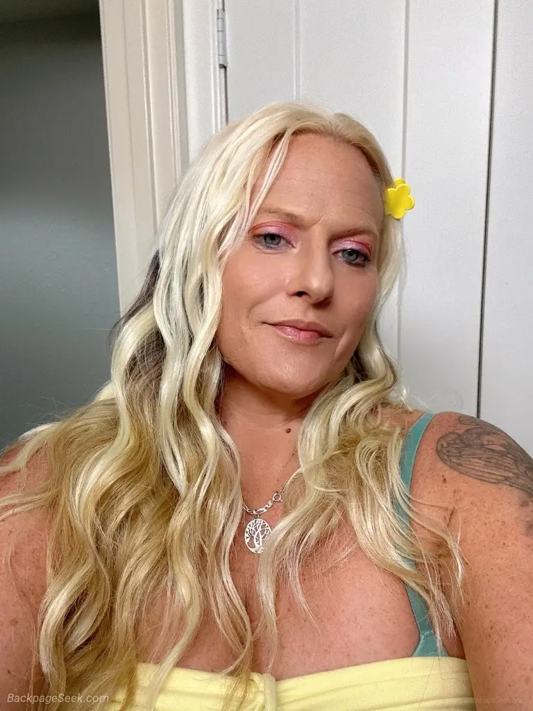 MILF in Houston – Women Seeking Men photo 4