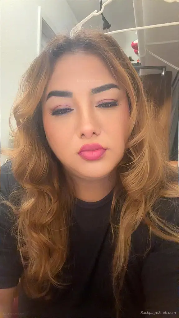 SHIRLEY LATINA in Houston – Women Seeking Men photo 4