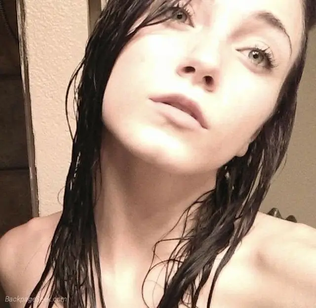 Tight pussy princess who just wants to please
