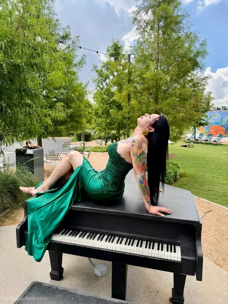 soy sexy mami trans in Houston – Women Seeking Men photo 6
