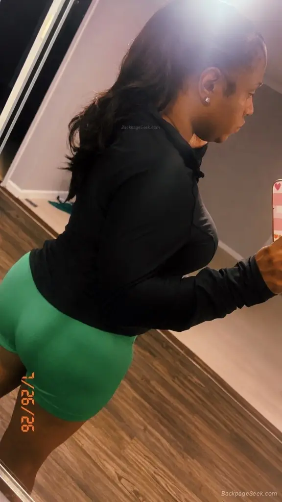Ultimate Mean girl TS Regina Ready to get nasty facetime sho... in Houston – Women Seeking Men photo 2