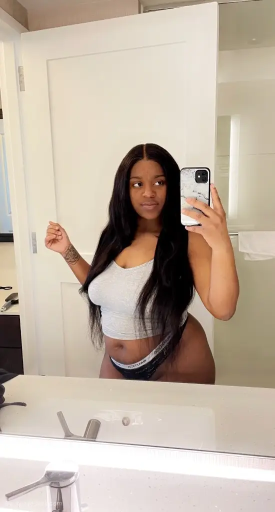 Your Fav Brownskin Caramel BADDIE in Houston – Women Seeking Men photo 3