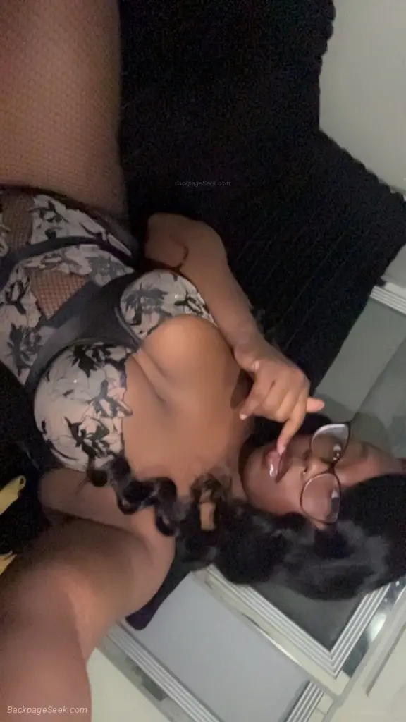 Exclusive Discreet Exactly Your Type in Houston – Women Seeking Men photo 6