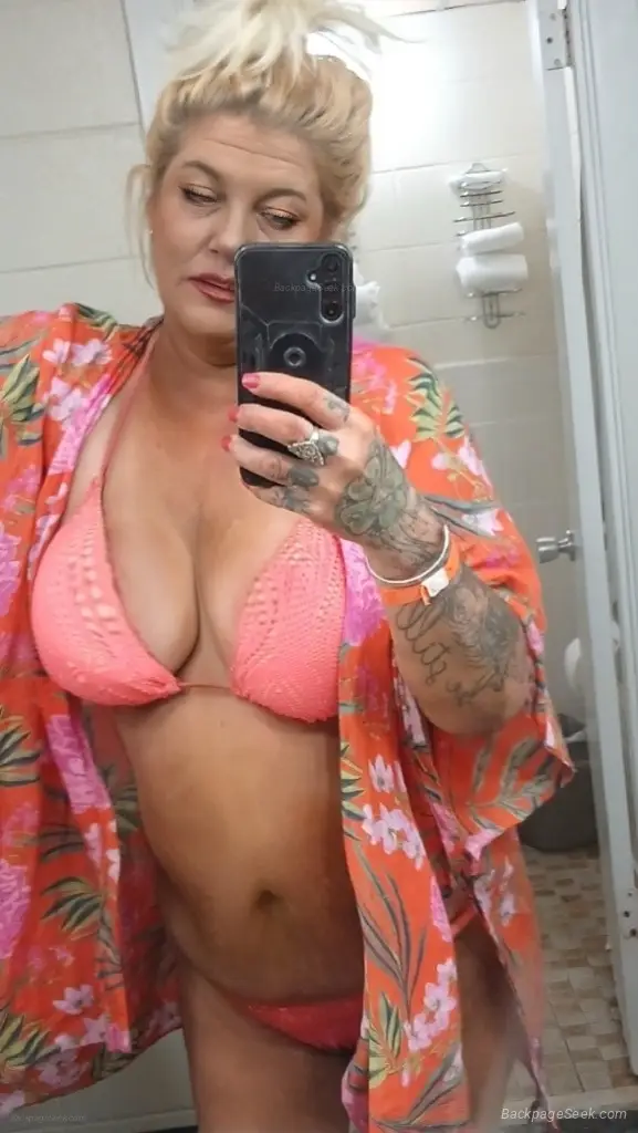 Favorite Hot Blonde Ready for some Fun in Houston – Women Seeking Men photo 3