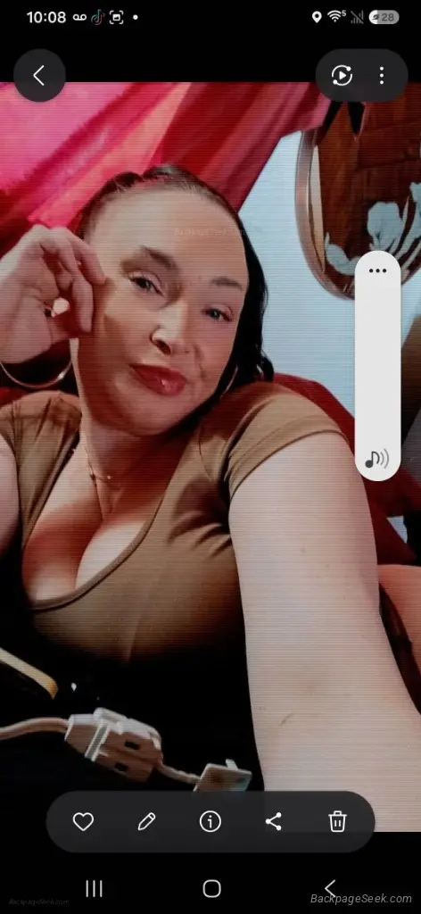 Extreme Russian squirter in Hudson Valley – Women Seeking Men photo 2