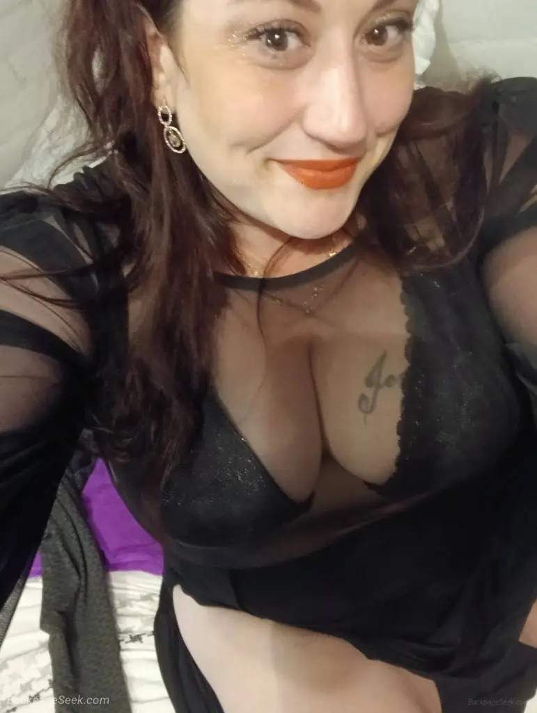 Hi, I'm Latina