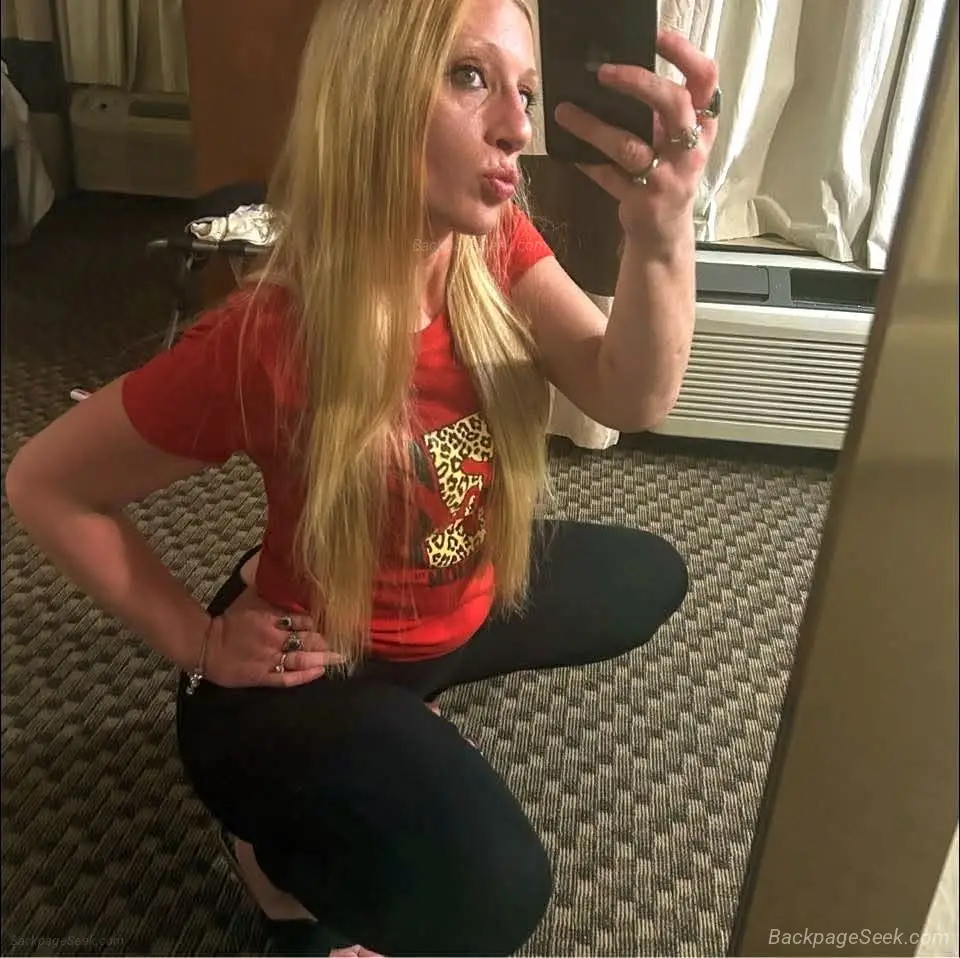 Blondes Do It BEST