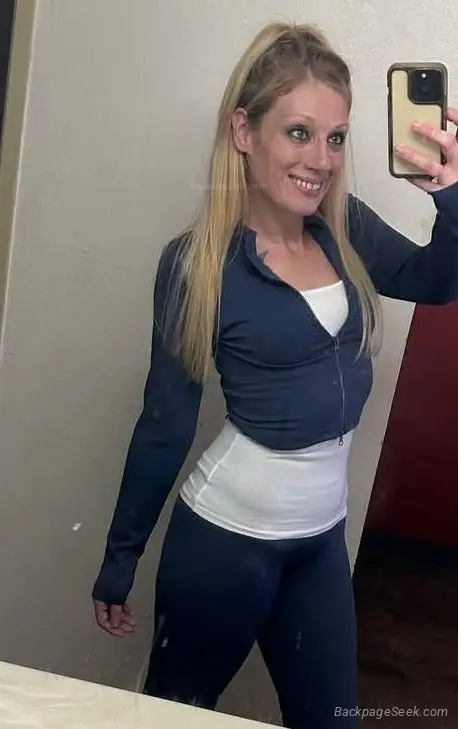 Blondes Do It BEST in Indianapolis – Women Seeking Men photo 2