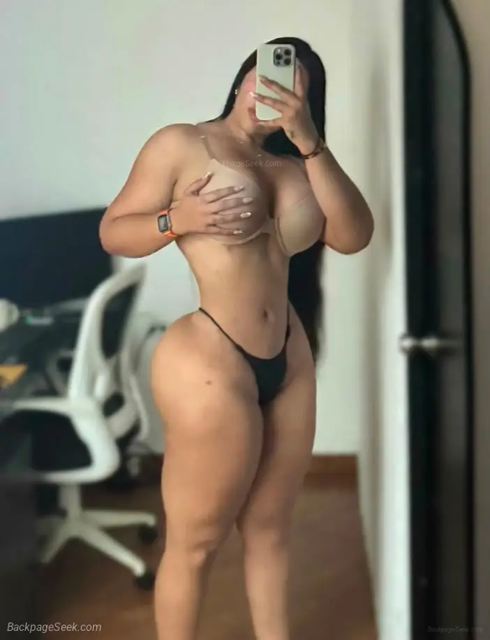 HI GUYS LATINA HOT AVAILABLE 247 INCALL OR OUTCALL HOTEL INC... in Indianapolis – Women Seeking Men photo 2