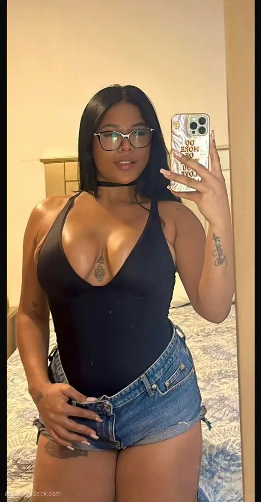Latina Colombian mamasita hottest one 247 in Indianapolis – Women Seeking Men photo 2