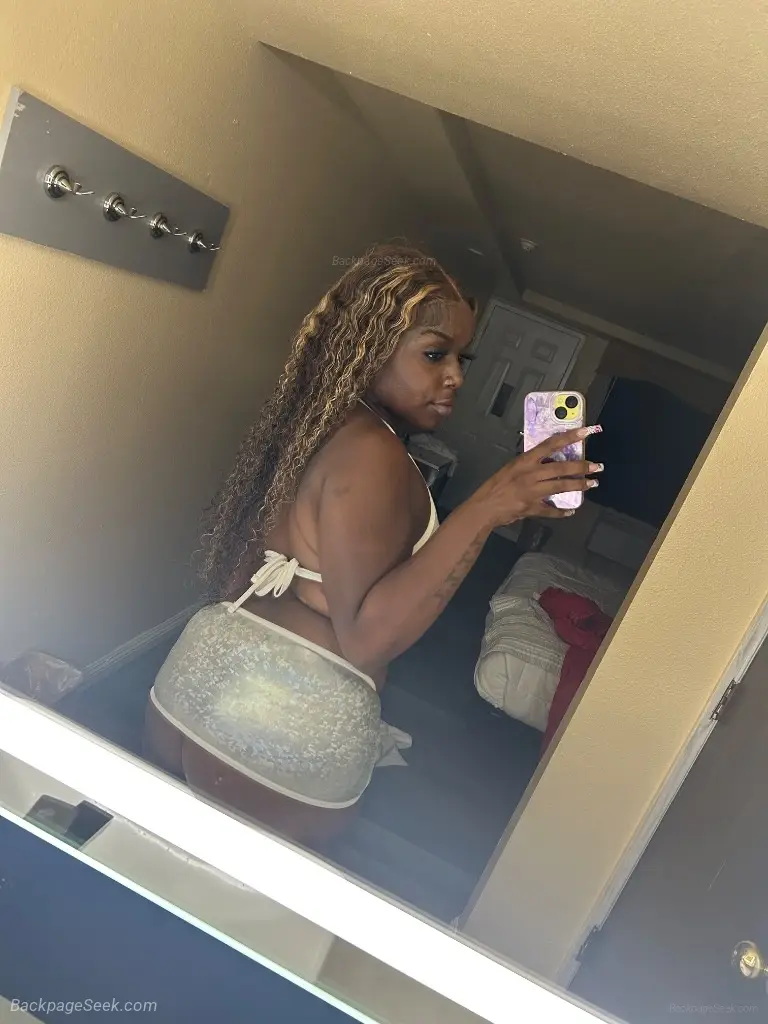 INCALL SPECIALS AVAILABLE NOW cum have some fun with a perfe... in Inland Empire – Women Seeking Men photo 4