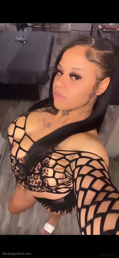 VICTORVILLE Big boob bombshell personal waterfall in Inland Empire – Women Seeking Men photo 6