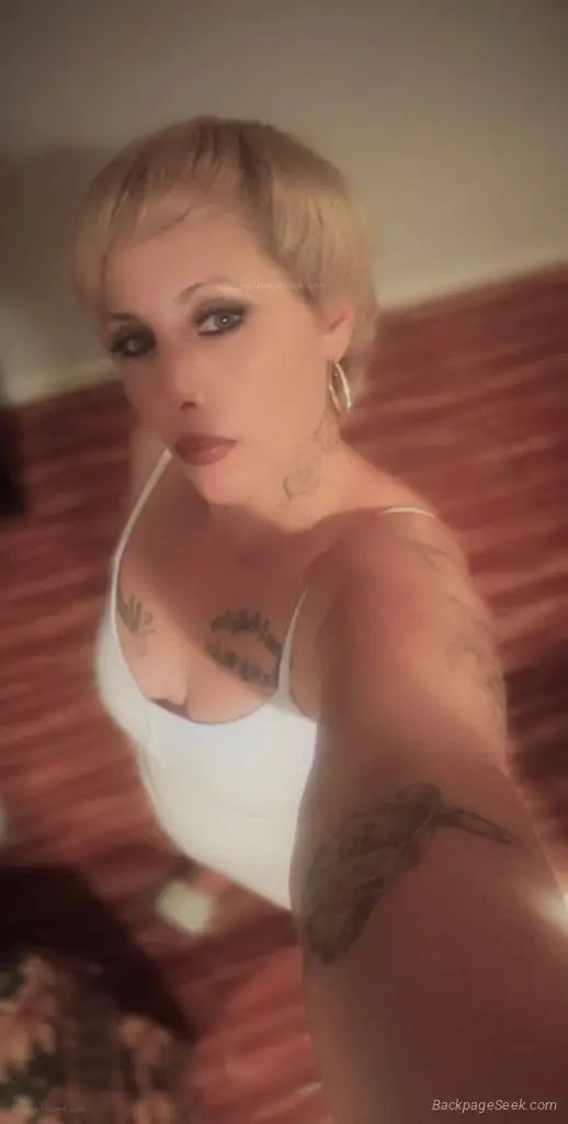 outcall available too extra thick PAWG Don t miss out Pretty in Inland Empire – Women Seeking Men photo 5