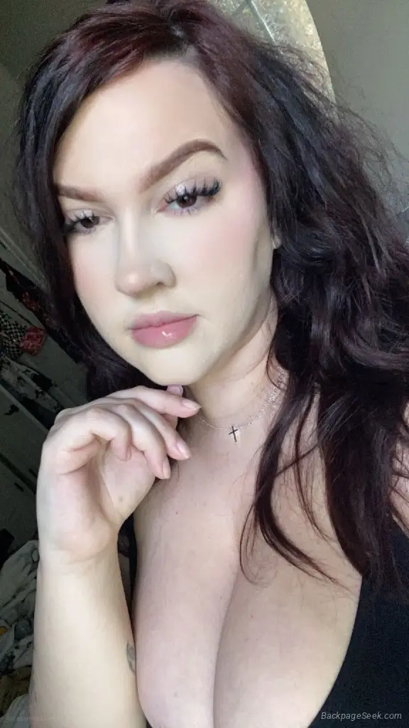 pretty white girl with milky lactating f cup titties in Inland Empire – Women Seeking Men photo 5