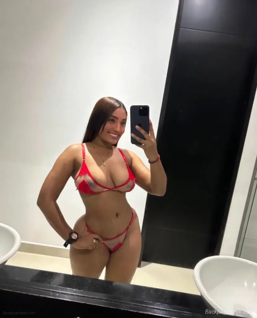 I am latina i arrive new in the city Available for u in Inland Empire – Women Seeking Men photo 3