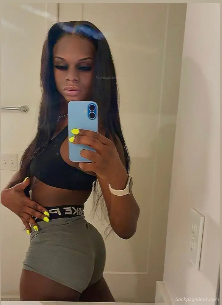 Pretty And Petite ThePrettiest in Jacksonville – Women Seeking Men photo 3
