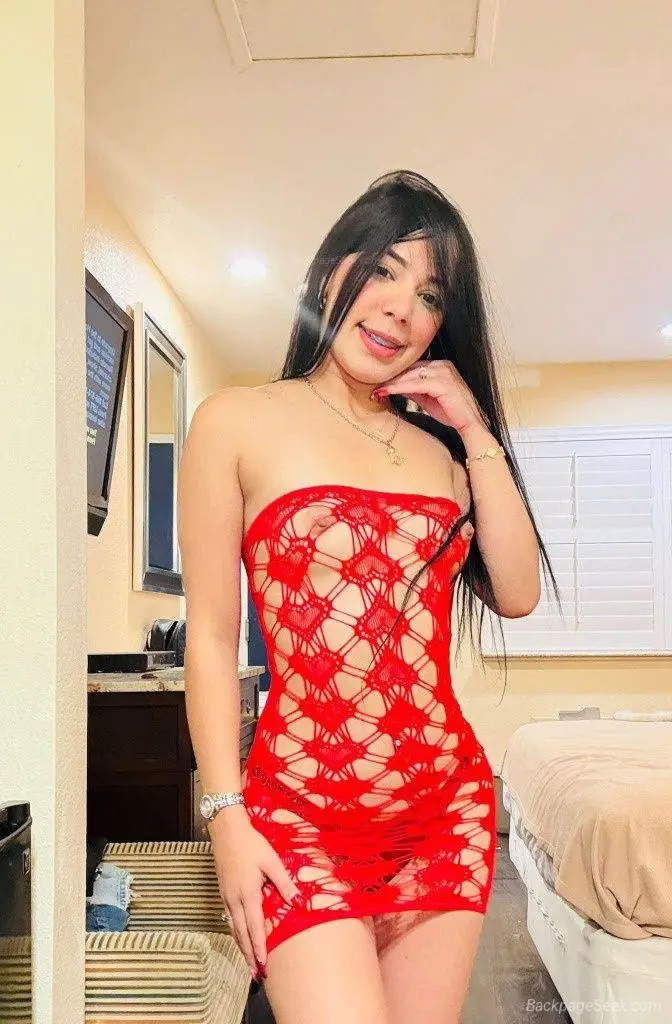 soy una latina linda nueva por aqui queriendo conocer hombre... in Jacksonville – Women Seeking Men photo 4