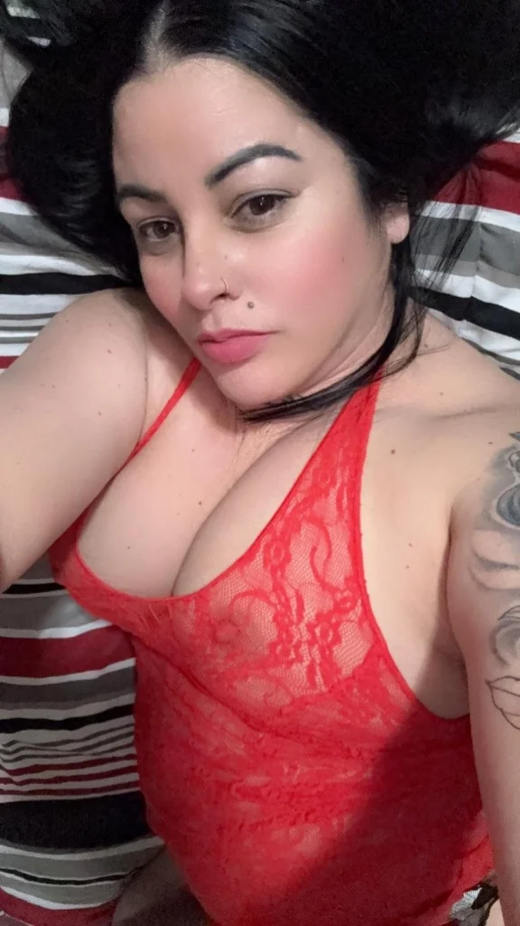kamila nueva en la ciudad mis amores oferta especial ven que... in Kansas City – Women Seeking Men photo 5