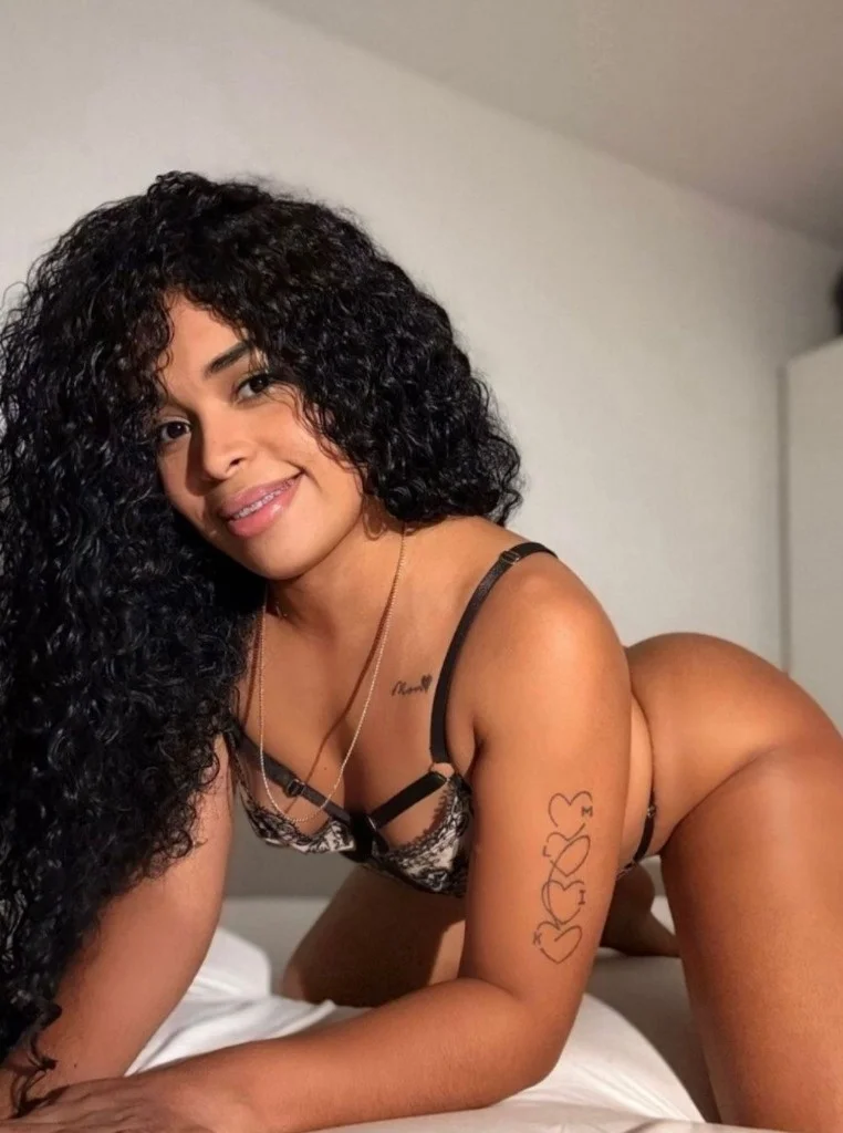 YOUR FAVORITE MIXED WETT DOLL CONTENTFTSHOWS in Kansas City – Women Seeking Men photo 3