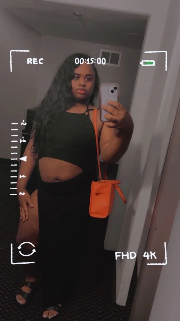 incalls or outcalls in Kansas City – Women Seeking Men photo 4