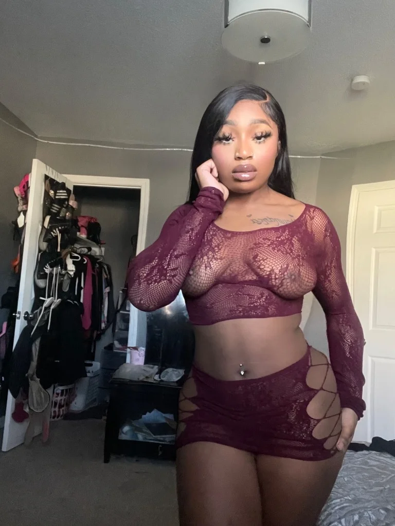 Petite Puerto Rican all natural sweet treat INCALLSOUTCALLSF... in Kansas City – Women Seeking Men photo 4