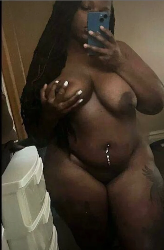 BIG MOMMA Come Dive In in Kansas City – Women Seeking Men photo 3