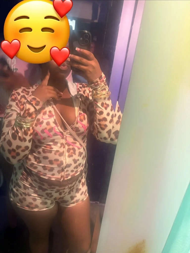 Let me be your perfect escape in Kansas City – Women Seeking Men photo 2