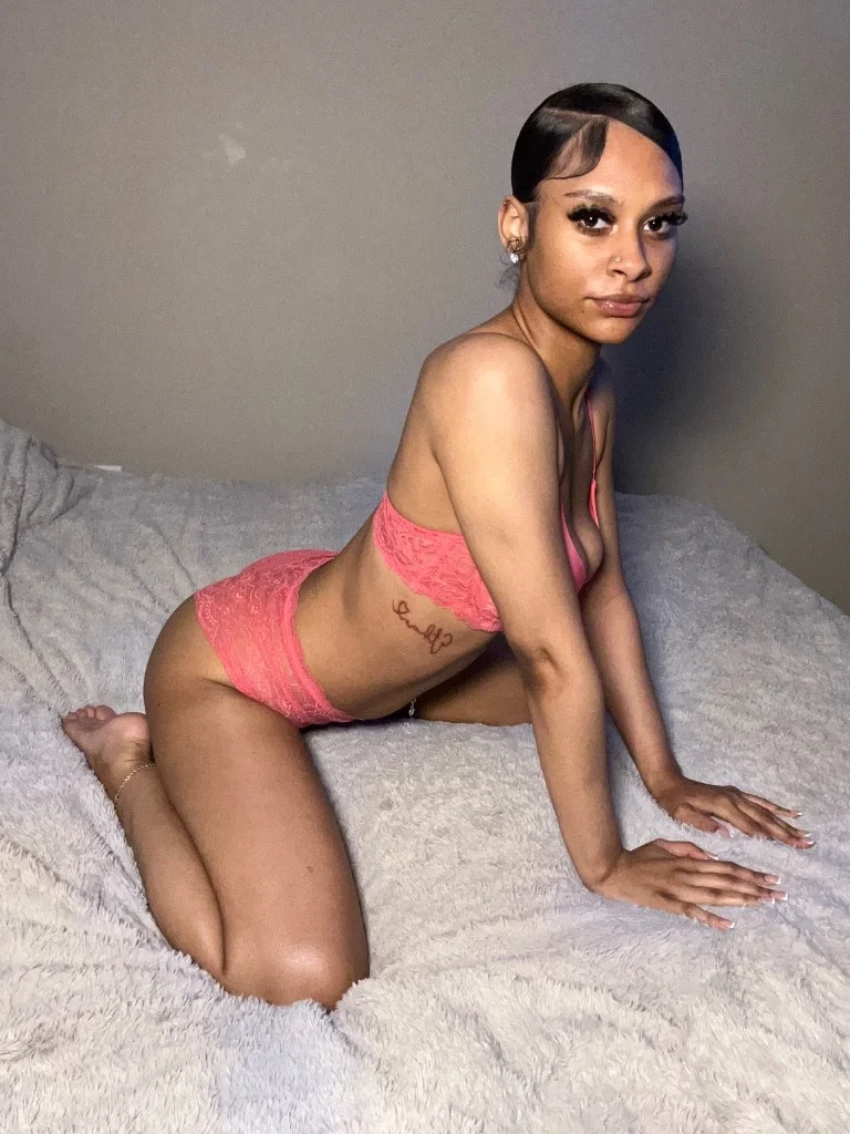 sexy naughty wet ready in Kansas City – Women Seeking Men photo 4
