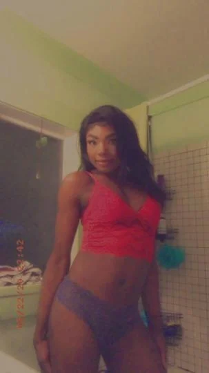 here for a good time not a long time in Kansas City – Women Seeking Men photo 4