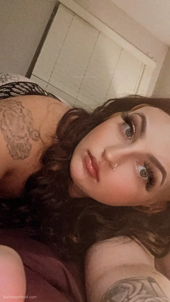 Pretty Big Booty white latina girl content facetime shows CO... in Kansas City – Women Seeking Men photo 3