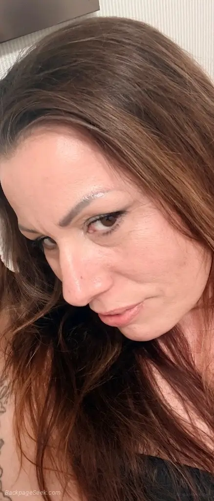 * Sparkling Charm. Timeless Elegance. Isabella Sky Awaits