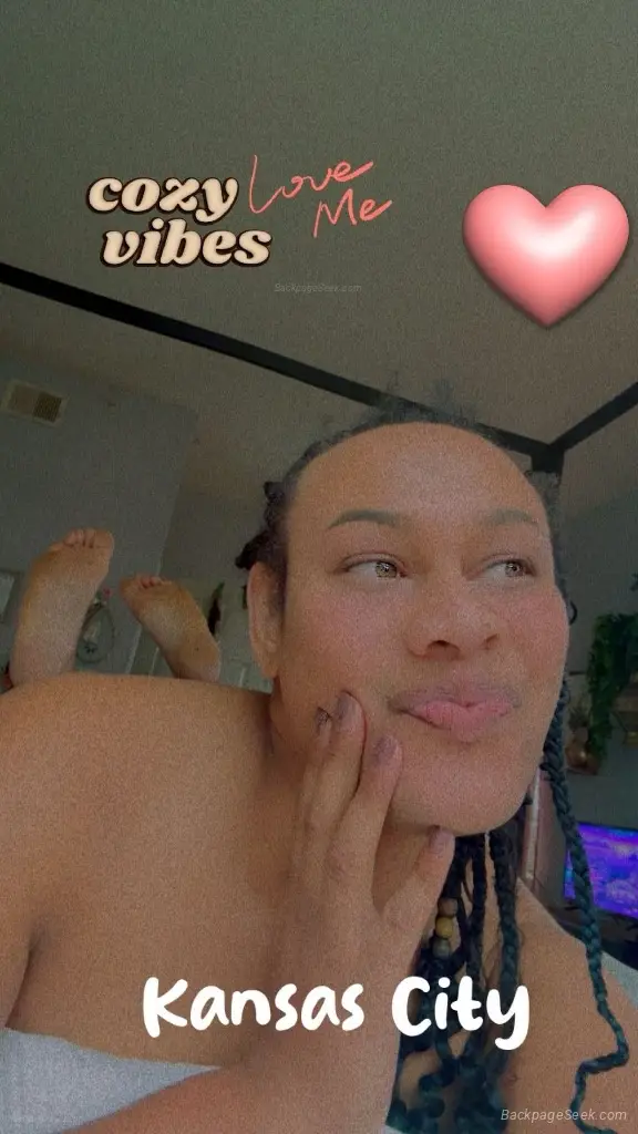 Horny AF Staying Inside Wanting to Fuck All Day in Kansas City – Women Seeking Men photo 6