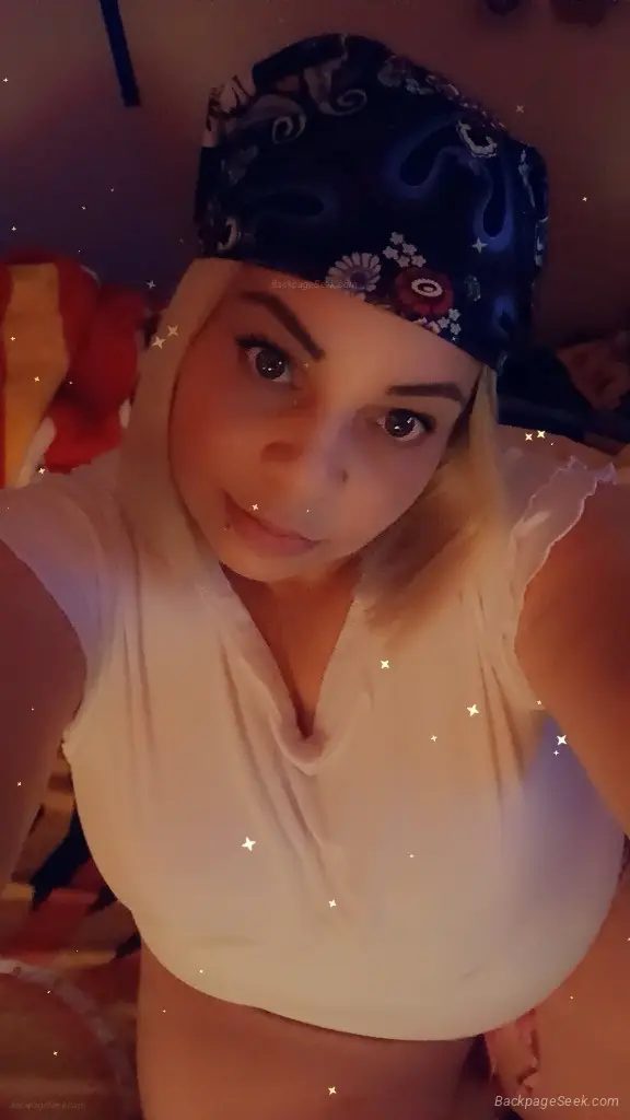AVAILABLE in Kansas City – Women Seeking Men photo 4