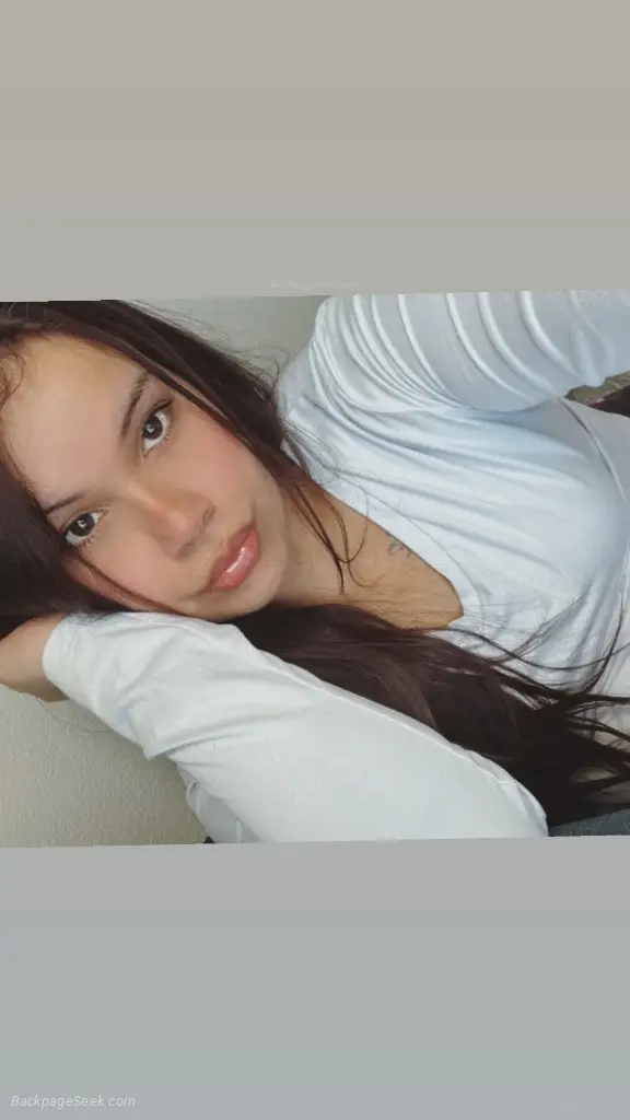 im sarah im available in Kansas City – Women Seeking Men photo 2