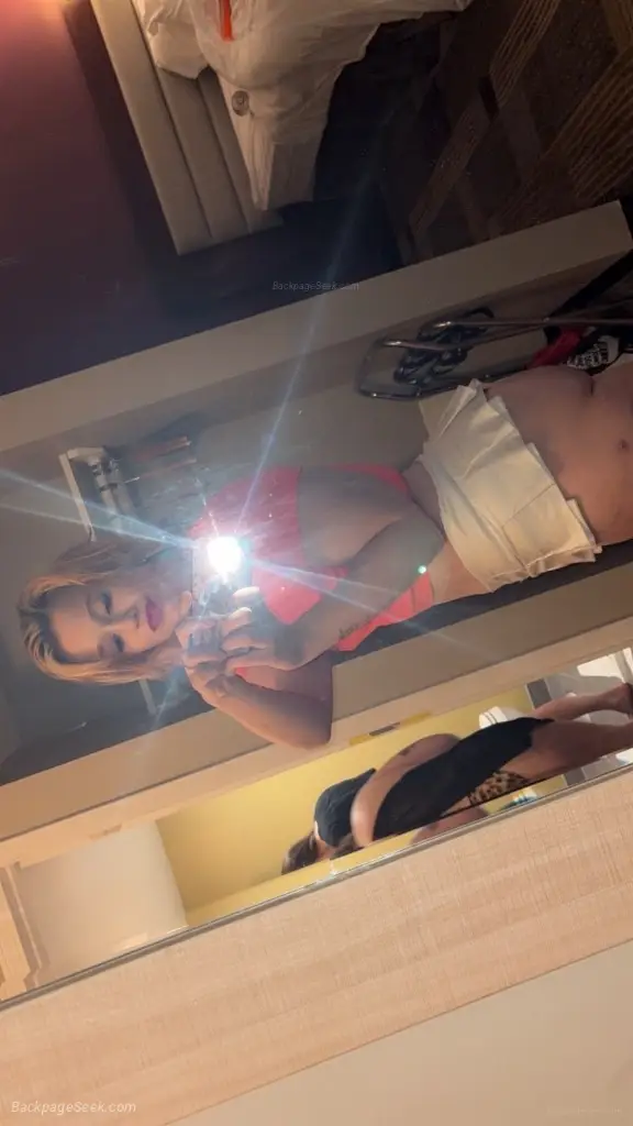 Woke up soakong wet and horny as fuck in Kansas City – Women Seeking Men photo 2