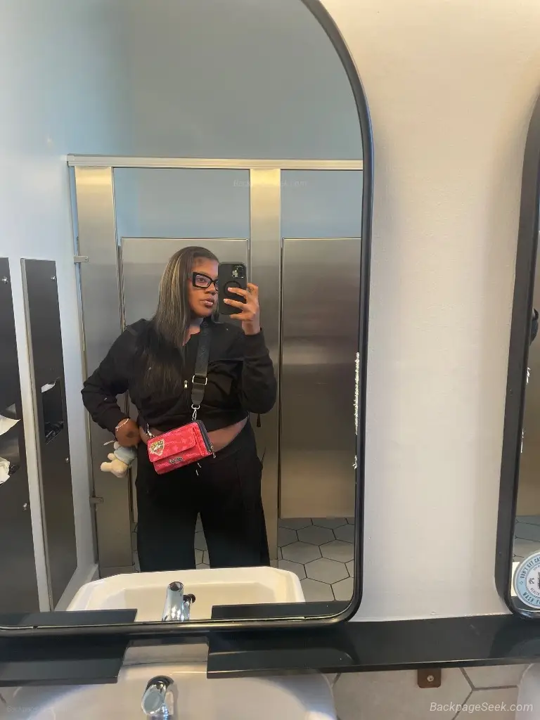 outcalls in Kansas City – Women Seeking Men photo 2