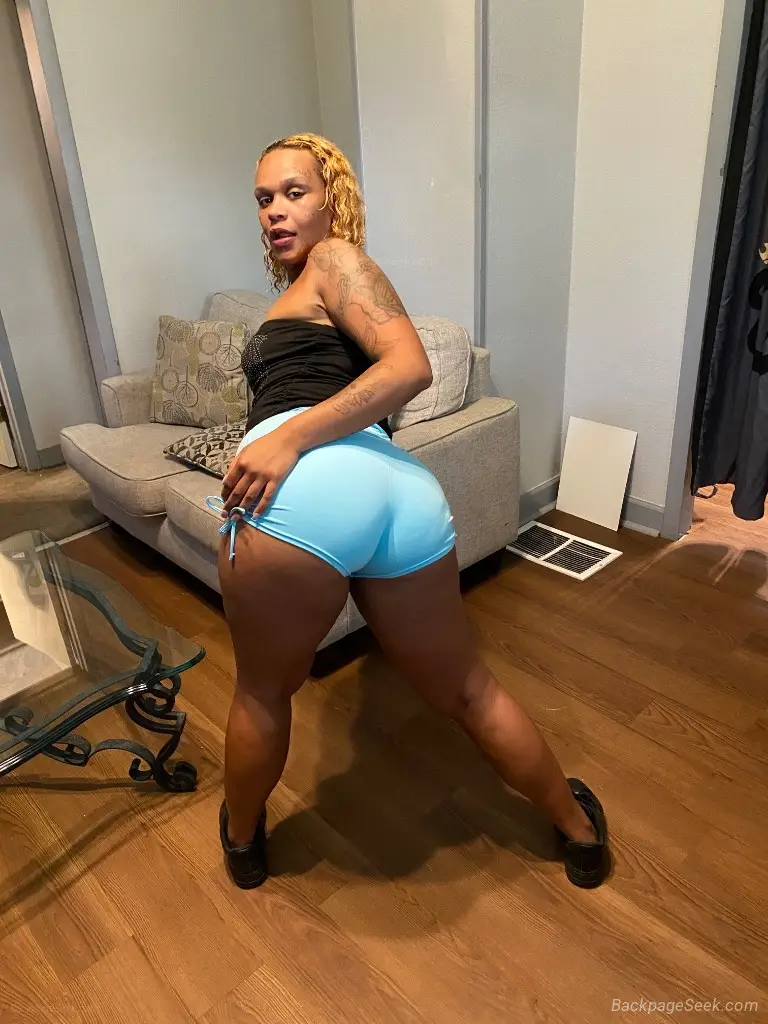 You Found Me Now Say Hi in Kansas City – Women Seeking Men photo 3