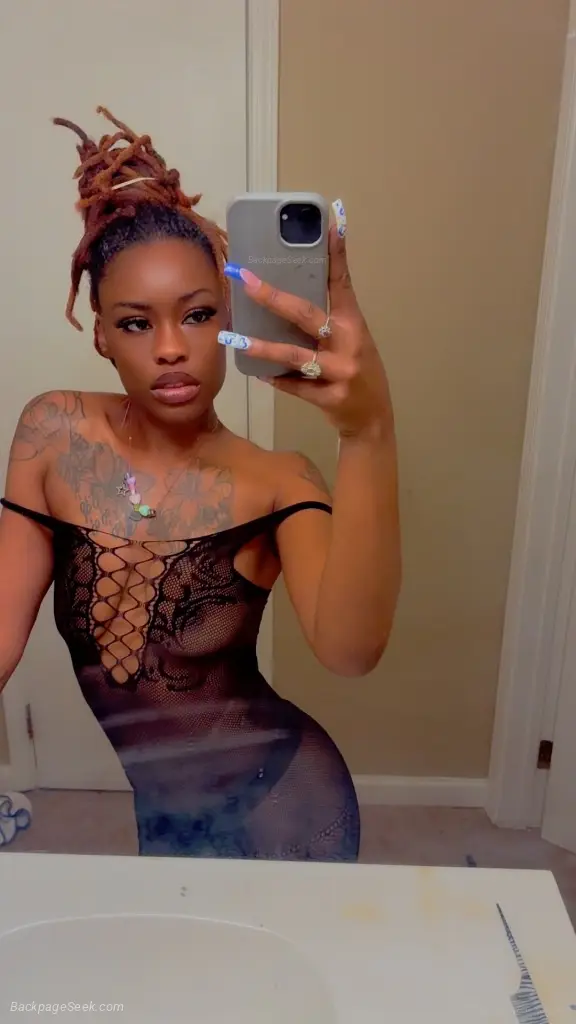 young wet hottie in Kansas City – Women Seeking Men photo 3