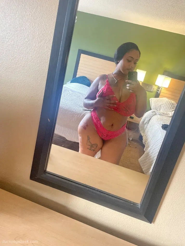 Messy Monday Outcall Native Black MIX Sensual Goddess Evelyn