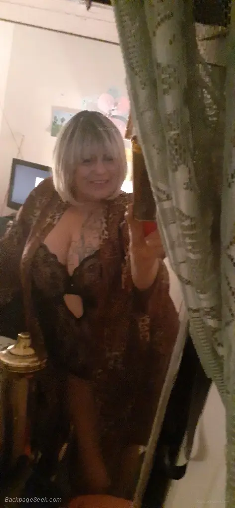 MONDAY SPlECIAL 80$ HH Love to turn men on and drive them wild