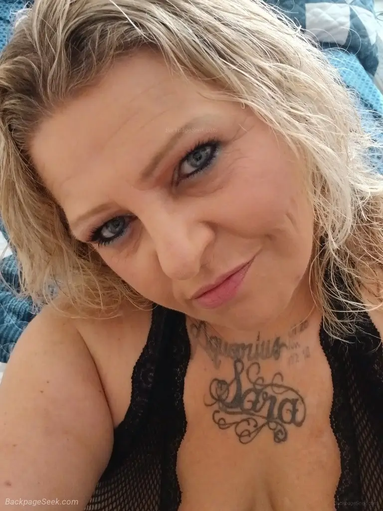 Thick Busty Curvy Blonde Blue Eyes and Ready to Put My Moves... in Kansas City – Women Seeking Men photo 5