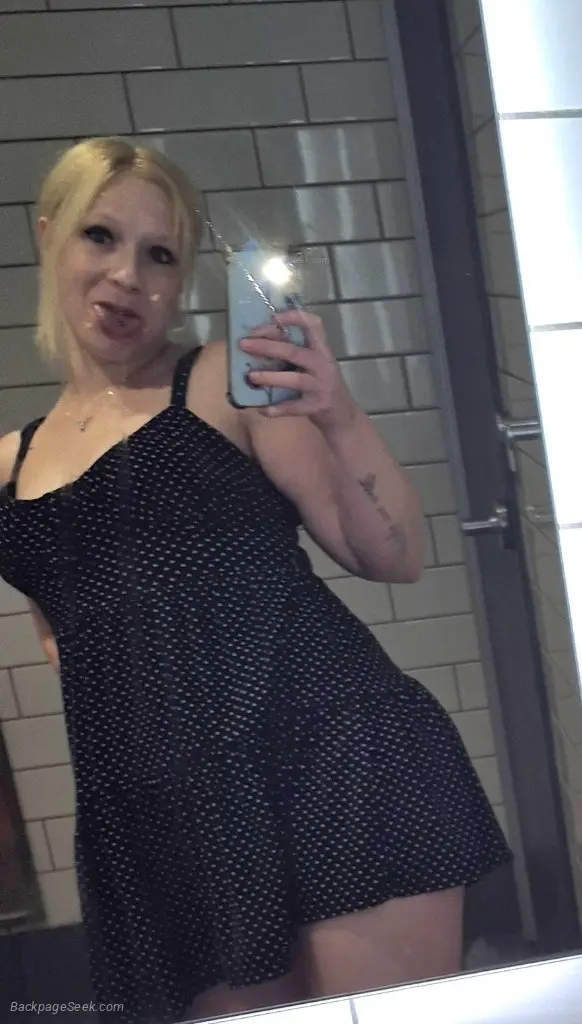 overbight special QVBJ COVERED SPECIAL-100 QVBBBJ BARE -150... in Kansas City – Women Seeking Men photo 3