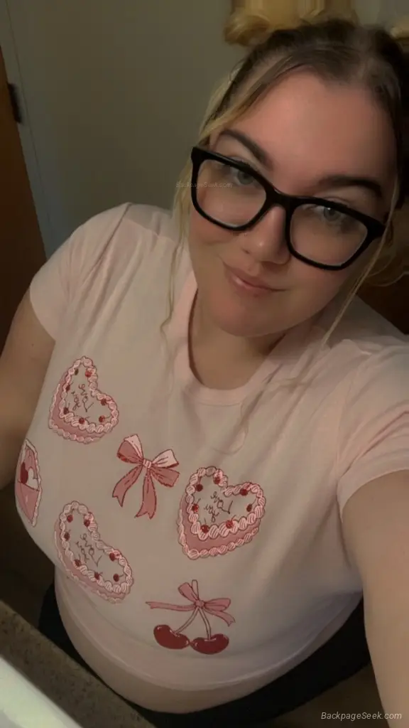 Sexy BBW Back and ready for YOU in Kansas City – Women Seeking Men photo 6