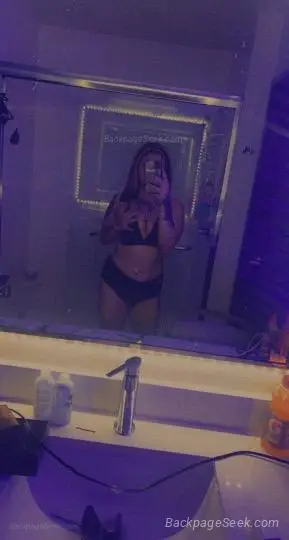 sexy thick latina in Knoxville – Women Seeking Men photo 4