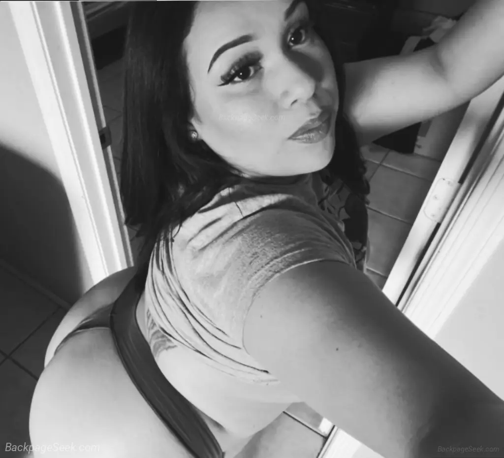 YOUR FAVORITE KIND OF DISTRACTION in Las Vegas – Women Seeking Men photo 4